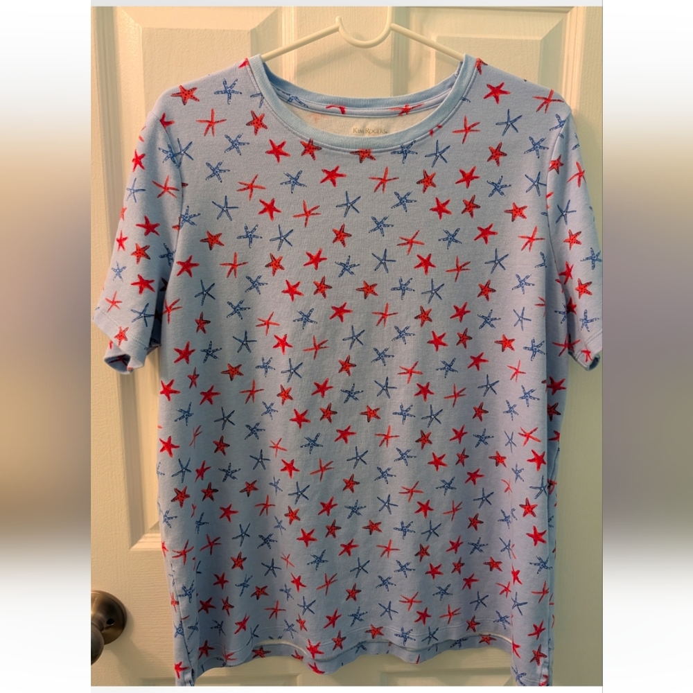 Kim Rogers Light Blue Starfish Print Tee with Red & Blue Starfish Size XL